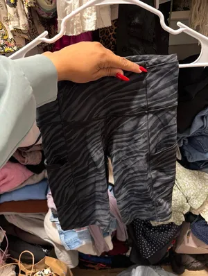 Lululemon Biker Shorts 6" thumbnail 3