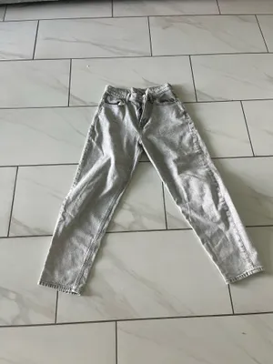 Gap Jeans Women’s moms jeans gray thumbnail 2