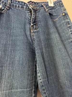 Women’s Dark Blue Embroidered Back-Pocket Jeans - Pink Detail thumbnail 5