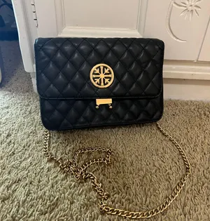 Black Purse thumbnail 3