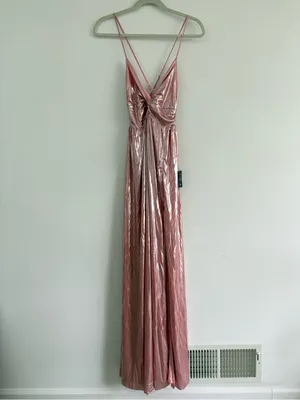 NWT Lulu’s Fabulous Finesse Light Pink Metallic Twist Front Maxi Dress Size XXS thumbnail 4