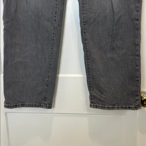 Old Navy Women's Gray Hi rise O.G. Loose jeans size 14 Tall. thumbnail 6