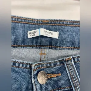 Riders Lee mid rise bootcut blue jeans size 8‎ petite thumbnail 6