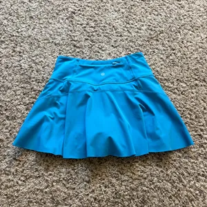 Athleta Blue Ace Tennis Skort 13 1/2” Athletic Skirt Size Women's XS thumbnail 4