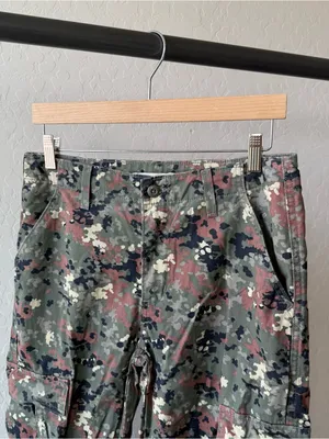 Levi’s ‘94 Baggy Camo Cargo Jean - Camo Tea Leaf thumbnail 3
