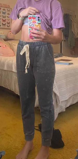 Lounge pants thumbnail 1