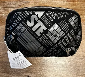 Lululemon Everywhere Belt Bag thumbnail 1