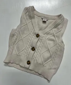 sweater vest White thumbnail 2