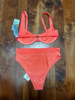Billabong Lined Up Tyler Underwired Bikini Top and Bottom Set in Poppy Coral M thumbnail 4