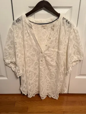 Anthropologie Pilcro Aly Puff Sleeve Blouse thumbnail 2