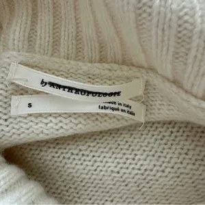 Anthropologie wool blend Cream turtleneck Sweater S Italy made thumbnail 3