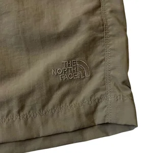 11-15 The North Face Beige Outdoor Breathable Cargo Shorts Women Size 6 thumbnail 3