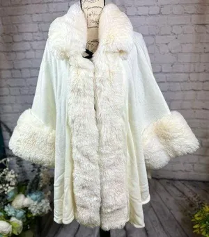 Stunning Soft, Faux Rabbit Fur Collar and Lapels, Cape - White - one size thumbnail 1