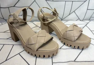 Madden Girl Platform Sandals Size 9 Tan Woven Lug Sole Block Heel Buckle‎ Strap thumbnail 1