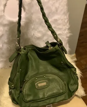 Strada Olive Green Shoulder Bag thumbnail 1