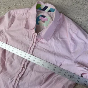 Women's Lilly Pulitzer Size 8 Button Flip Cuff Pink Blouse thumbnail 4
