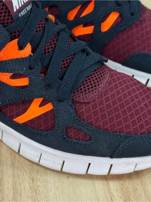 Nike Women’s Free‎ Run 2 Lace Up Running Shoes Burgundy Blue Size 8.5 DM8195-600 thumbnail 7