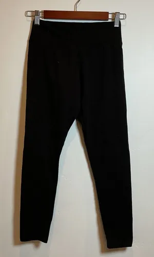 Anthropologie High Waisted Slim Leggings Black Solid Stretch Knit Medium M thumbnail 1