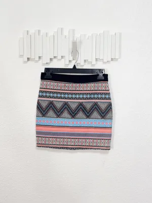Zara TRF Geometric Aztec Print Woven Mini Skirt thumbnail 2