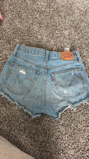 Levi’s Shorts 501 thumbnail 2