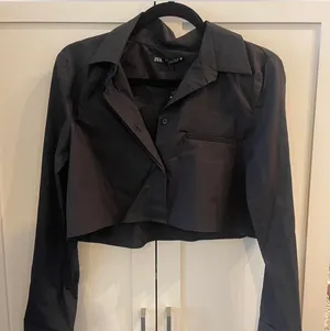ZARA Cropped Top thumbnail 1