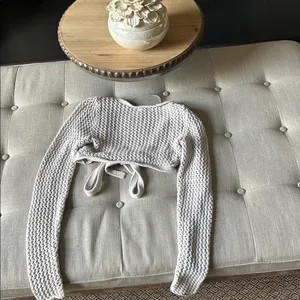 L.A Hearts Creme Knit Bolero Front Tie Sweater Size XS thumbnail 4