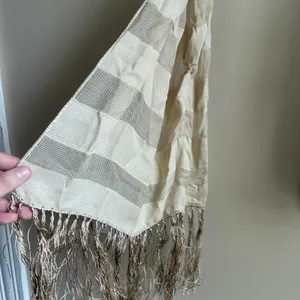 Unbranded Silk Blend Fringe Scarf OS Champagne Beige Women Chevron Weave thumbnail 2