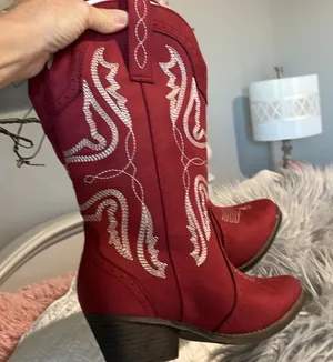 Red Cowgirl Boots Mid Calf Embroidered Western Cowboy Womens 6.5 New in Box thumbnail 1