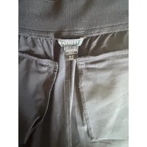 Athleta Lightweight Hiking Travel Pants Sage Green Zip Ankle Size 2 thumbnail 5