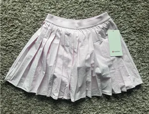 Lululemon Skirt thumbnail 1