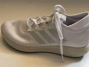 ADIDAS Edge Flex Running Sz 7.5-White and Silver thumbnail 1