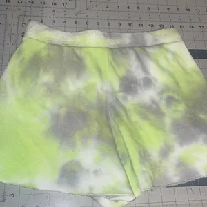 NEW Free People Boho Green, Gray & White Tye Dye Kelly Terry Shorts thumbnail 3
