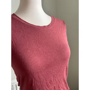 GUESS T-Shirt Mauve Rose Pink Short Sleeve Crew Neck Logo Top Q81I00R43I1 Size M thumbnail 2