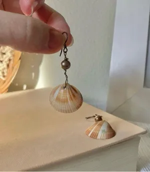 Clam Seashell Dangle Earrings Vintage“Perpetua” Gold Brass Beachy Mermaidcore Jewelry thumbnail 5