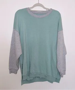 American Eagle Soft Colorblock Crewneck thumbnail 1