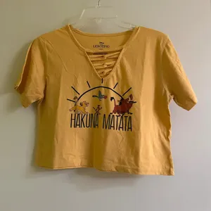 Disney the lion king loose crop top thumbnail 2