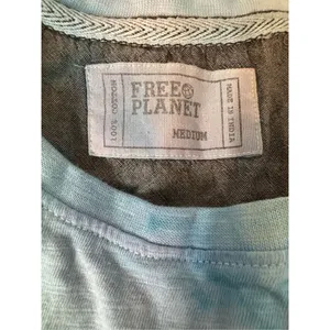 Blue tshirt Size M thumbnail 8