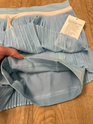 Lululemon Ace Advantage HR Pleated Tennis Short. 2” Size L thumbnail 3
