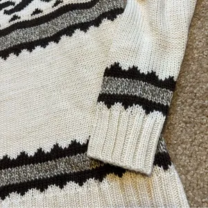 Brown and cream intarsia knit oversized sweater, size XS thumbnail 4