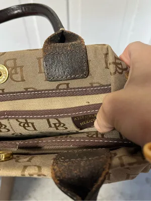 Vintage Y2K Dooney & Bourke Signature Monogram handbag in classic tan Brown thumbnail 5