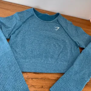 Gymshark Top Long Sleeve thumbnail 1