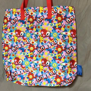Estée Lauder tote bag thumbnail 2