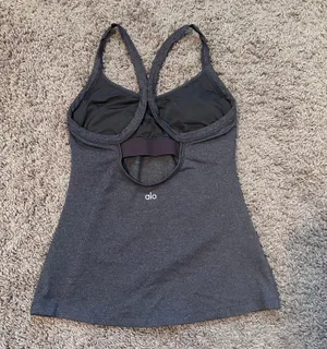 Alo ‼️ Tank Top‼️ thumbnail 3