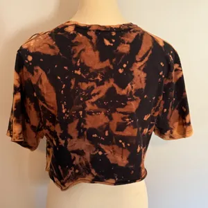 NEW Better Be women's medium black/brown distressed crop top t-shirt thumbnail 6
