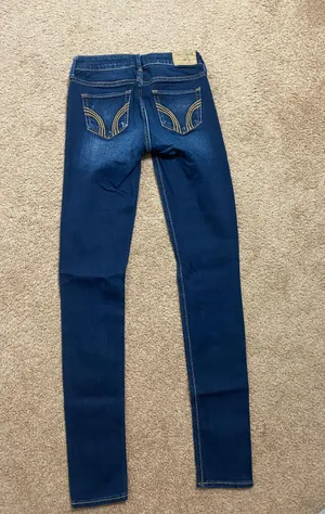 Hollister Jeans thumbnail 2