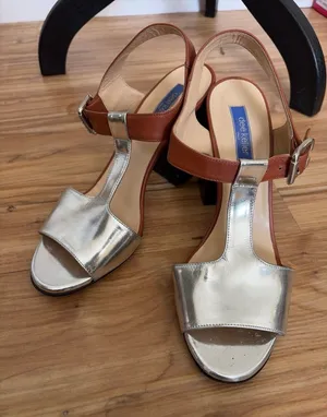 Dee Keller Silver and Brown Strappy Heeled Sandals Size 6.5 thumbnail 1