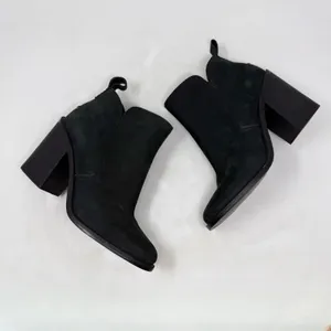 [UGG] Black Pixley Suede Leather Chunky Block Heel Round Toe Ankle Boots Sz 9.5 thumbnail 3