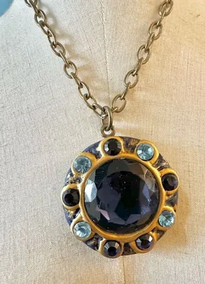 Large blue pendant necklace thumbnail 1