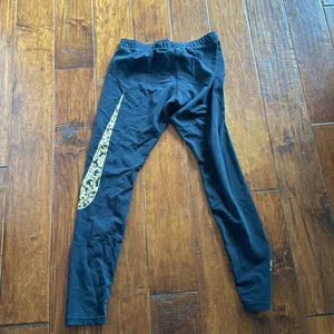 Nike Leggings thumbnail 3