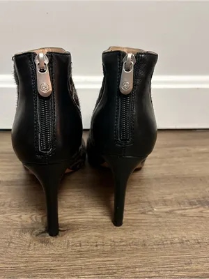 Adrienne Vittadini| Real Calf Fur Leopard Print Pointed Ankle Bootie sz 8 thumbnail 4